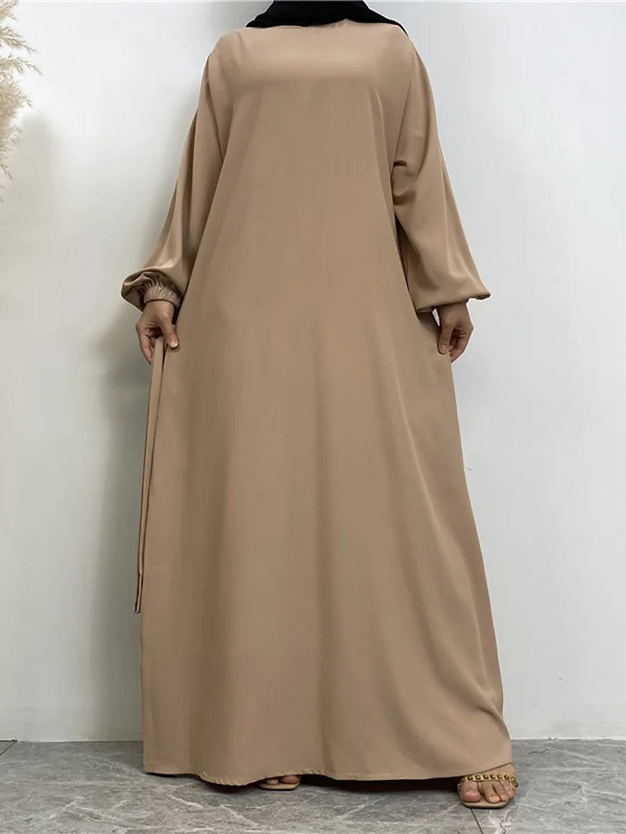 Elegant Woven Abaya with Pockets - Regular Fit Dress