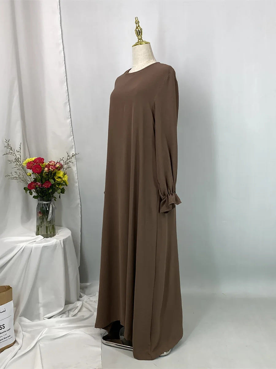 Daily Woven Abaya with Pockets - Elegant Regular Fit
