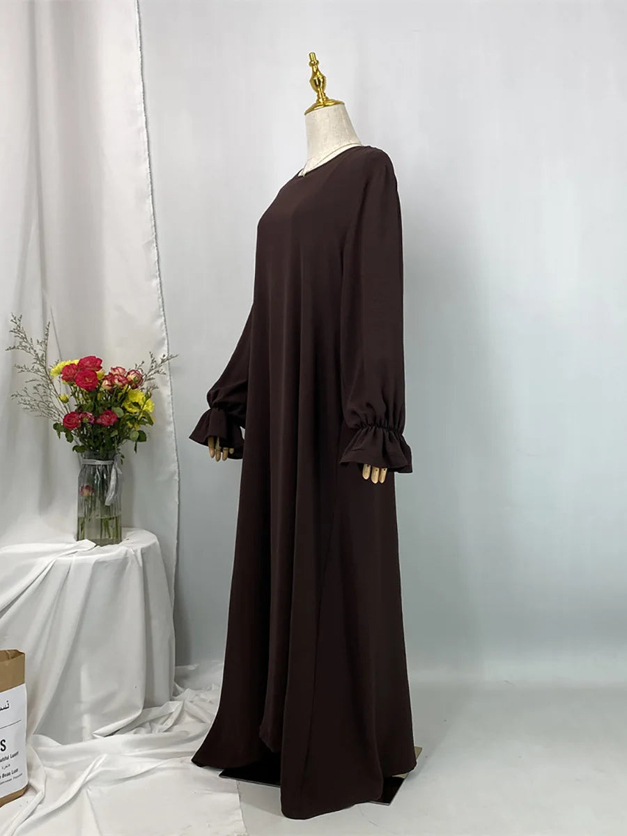 Daily Woven Abaya with Pockets - Elegant Regular Fit