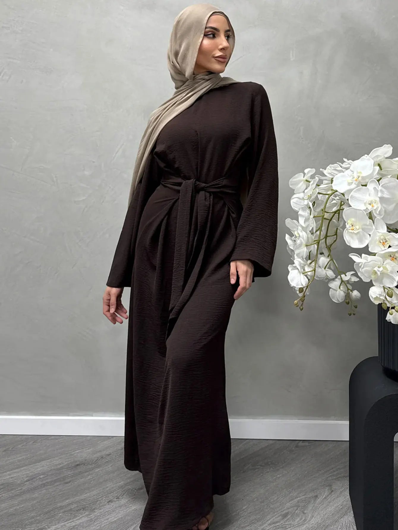 Plain Long Sleeve Abaya - Traditional Loose Fit Robe