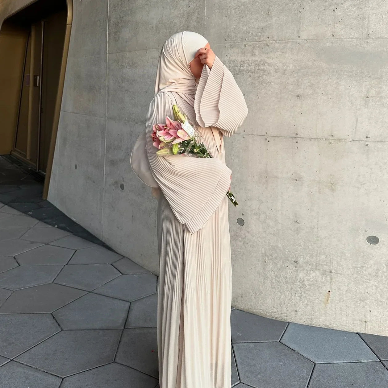 Pleated Flare Sleeve Abaya - Elegant Party Dress