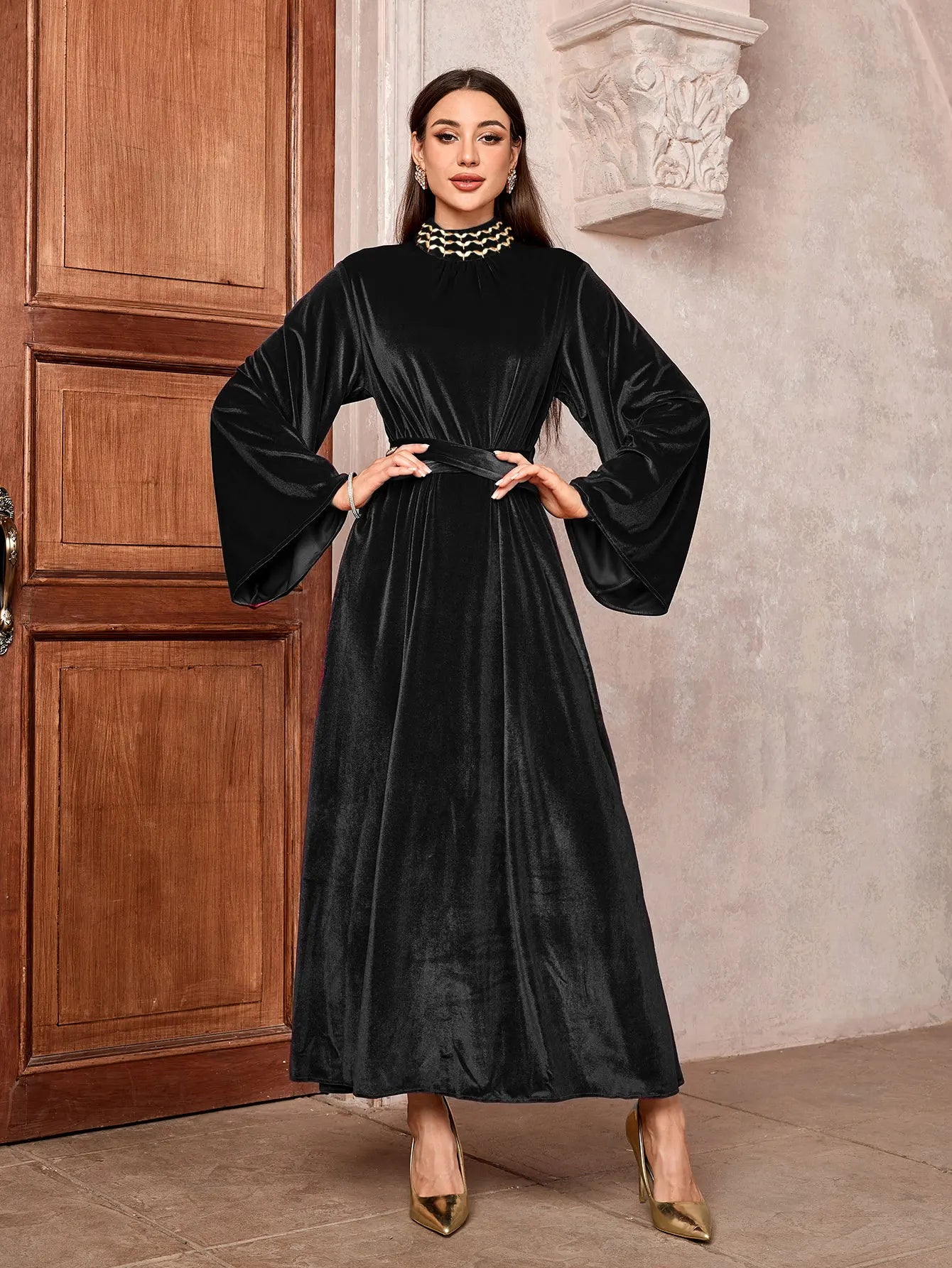 Luxury Velvet Dress with Belt - Embroidered Party Abaya