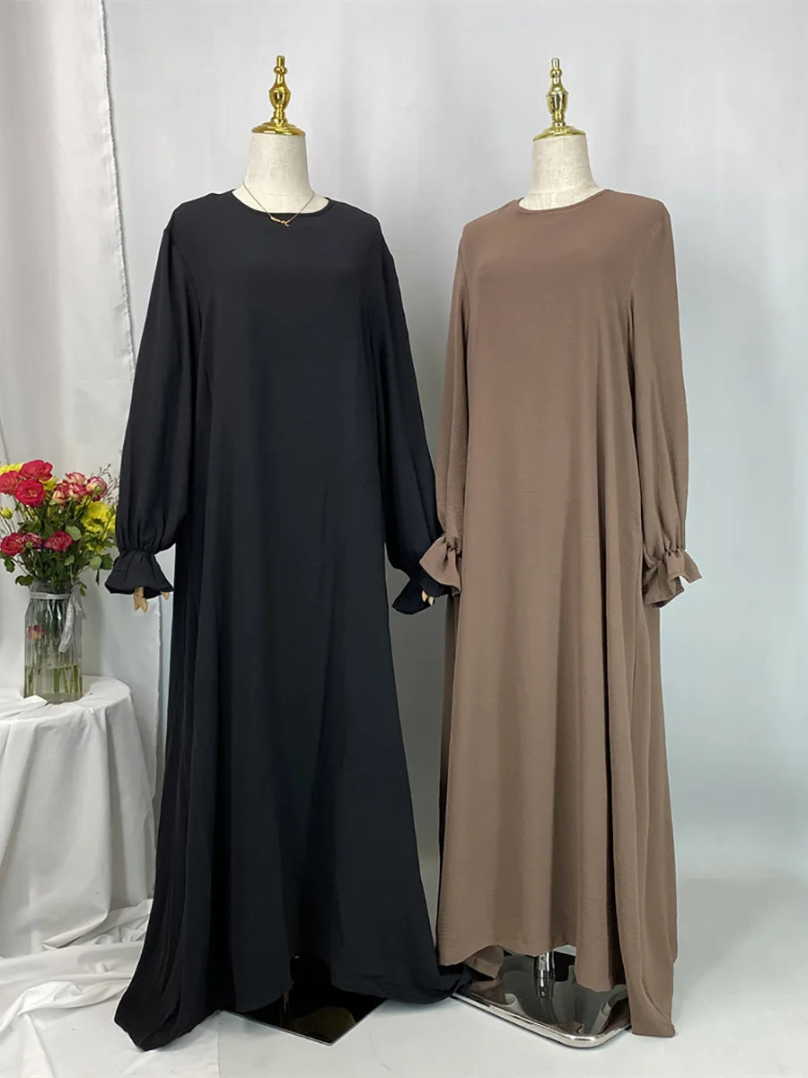 Daily Woven Abaya with Pockets - Elegant Regular Fit