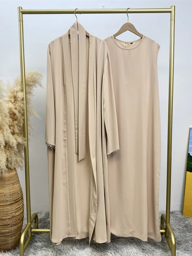 Nida 3-Piece Set with Crystal Chain - Elegant Evening Abaya