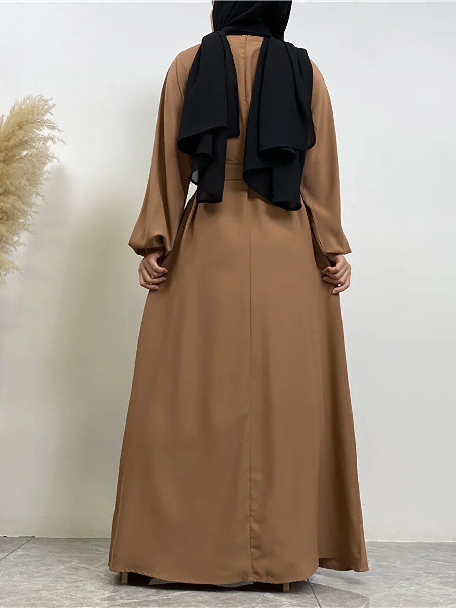 Elegant Abaya Dress with Pockets - Regular Fit Robe