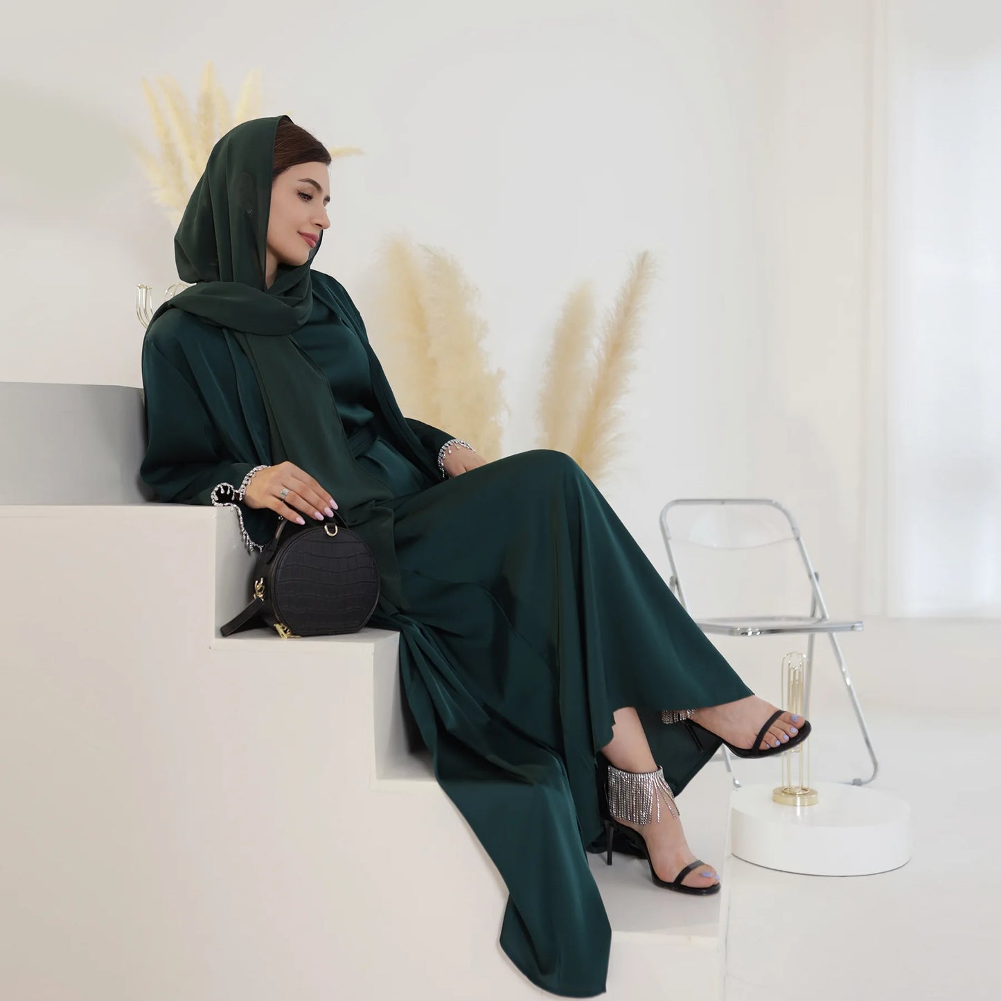 Nida 3-Piece Set with Crystal Chain - Elegant Evening Abaya