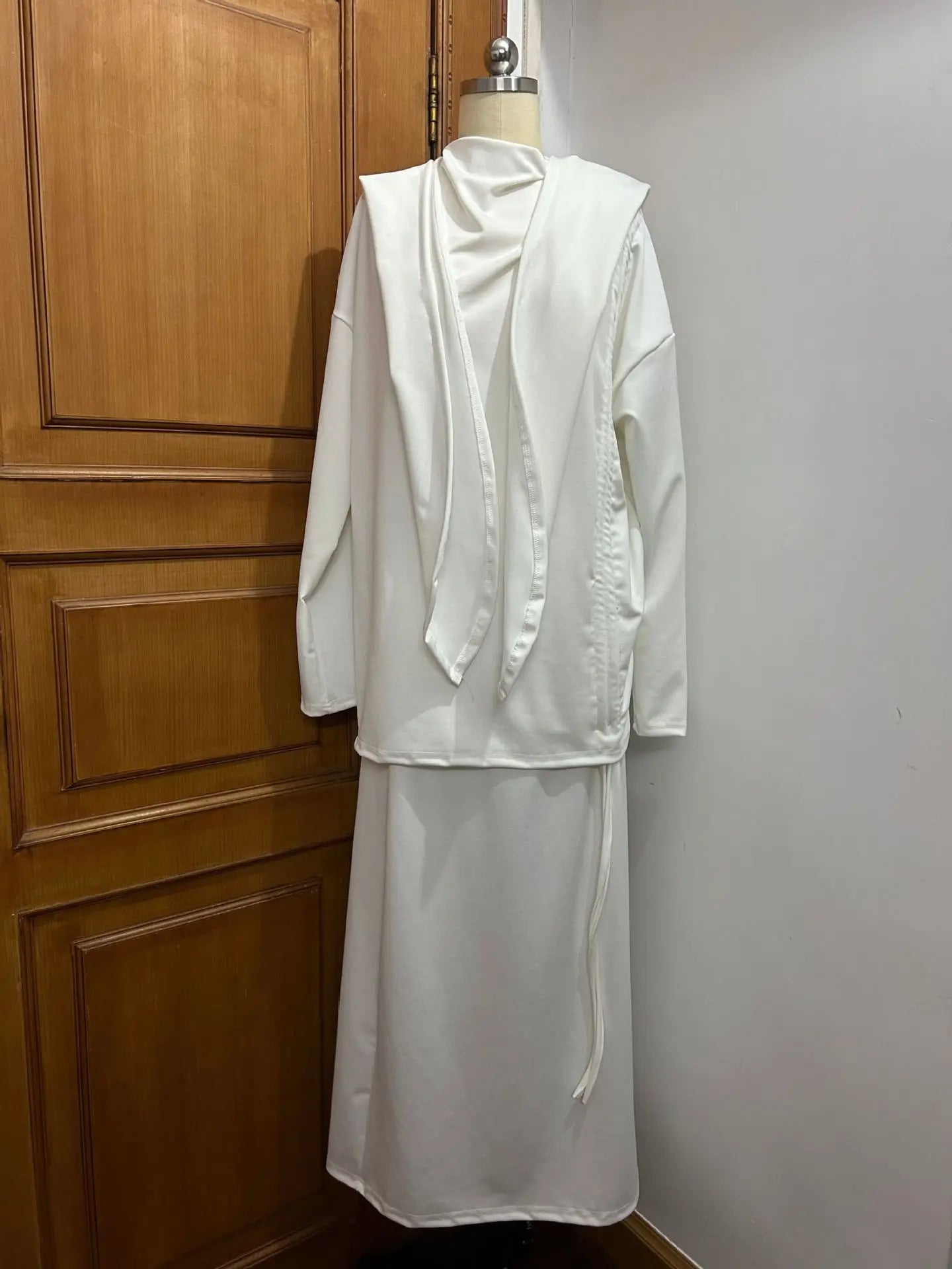 2-Piece Prayer Set with Drawstring Folds - Khimar & Skirt