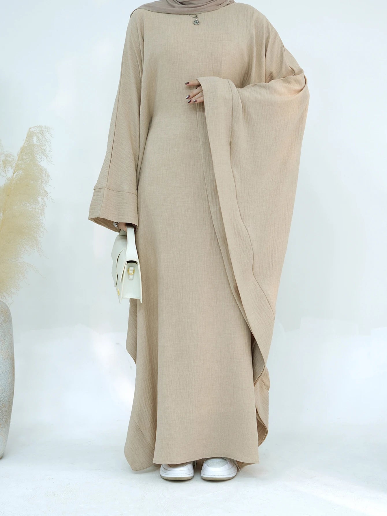 Dubai Kaftan Prayer Robe - Elegant Batwing Sleeve Abaya for Women | Ramadan & Eid