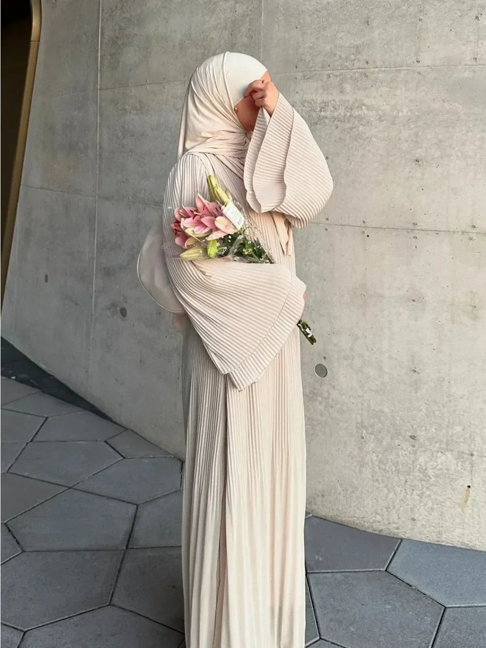 Pleated Flare Sleeve Abaya - Elegant Party Dress