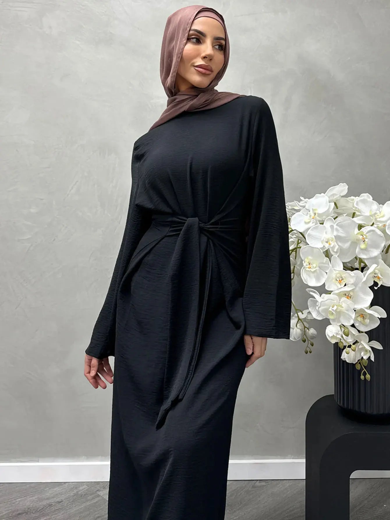 Plain Long Sleeve Abaya - Traditional Loose Fit Robe
