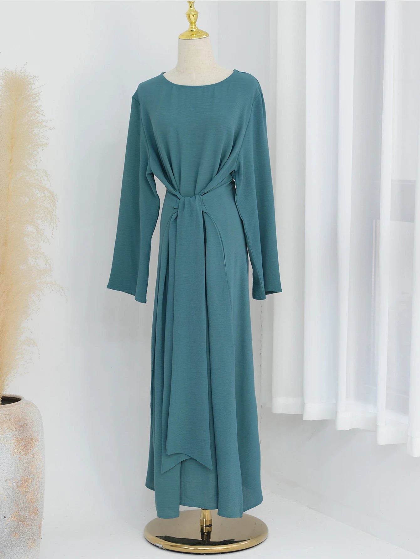 Elegant Belted Long Dress - Muslim Modest Fashion Caftan