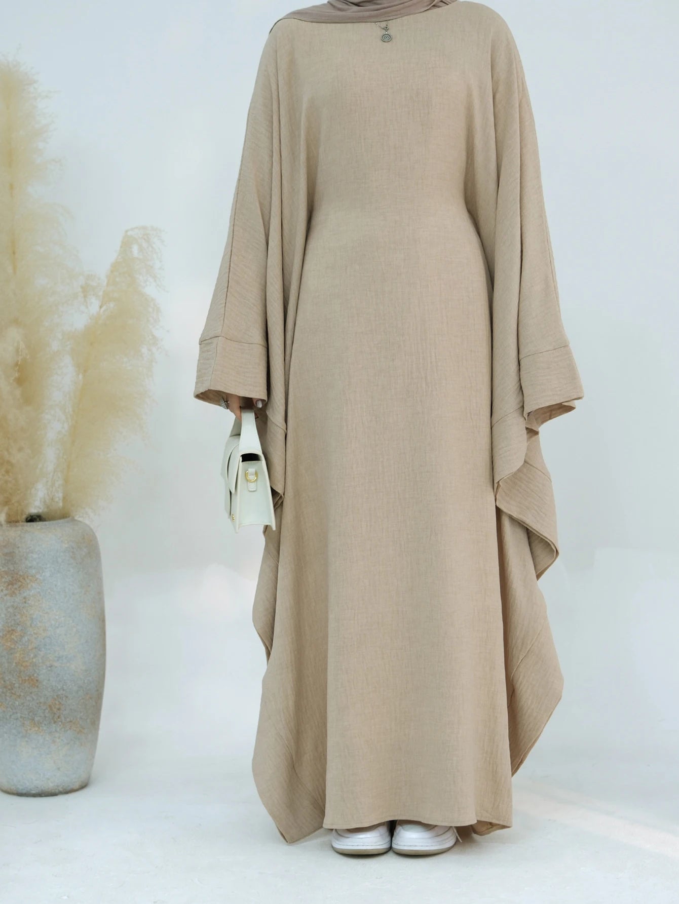 Dubai Kaftan Prayer Robe - Elegant Batwing Sleeve Abaya for Women | Ramadan & Eid