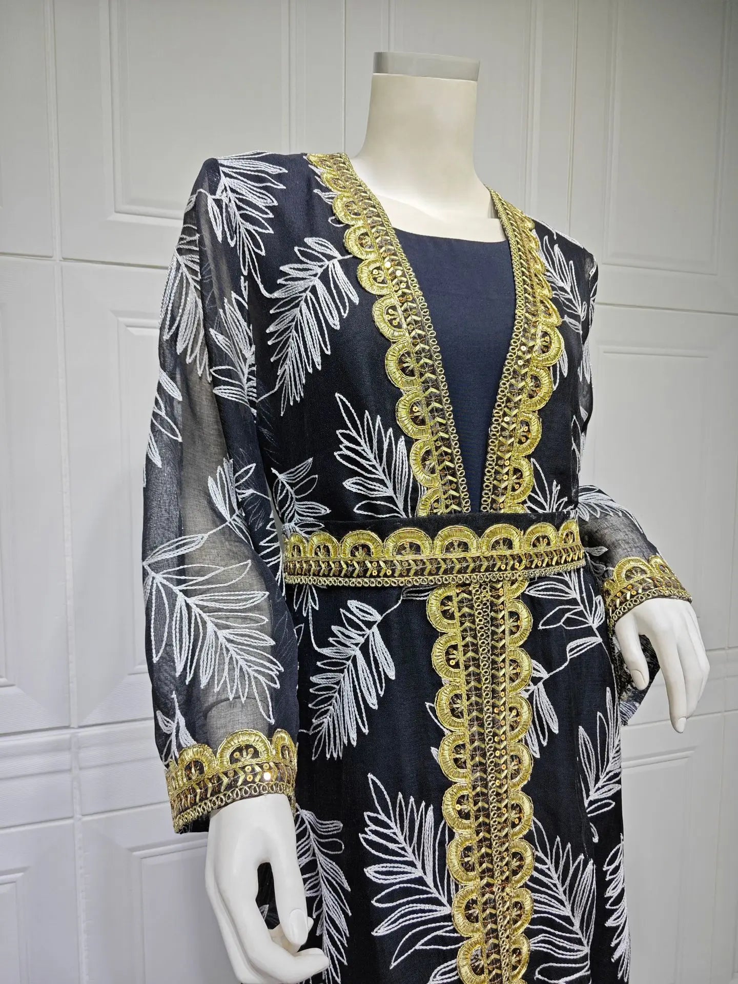 2-Piece Mesh Embroidered Muslim Set - Elegant Kaftan Robe Outfit for Women | Summer 2026