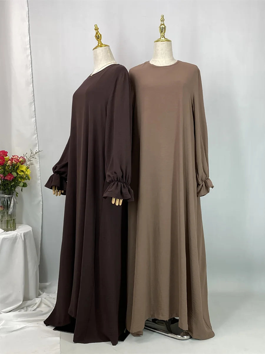 Daily Woven Abaya with Pockets - Elegant Regular Fit