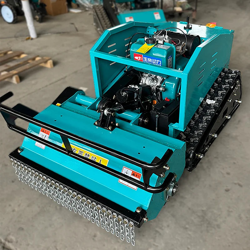 80cm Remote-Control Crawler Weeding Machine – Professional Orchard Grass Cutter