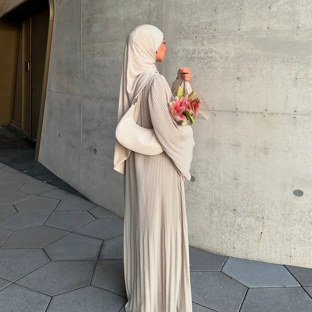 Pleated Flare Sleeve Abaya - Elegant Party Dress