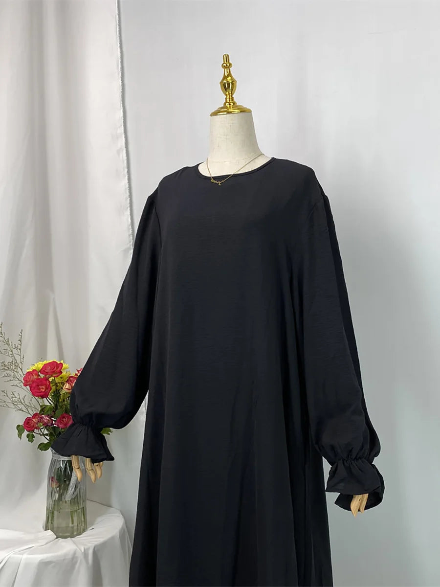 Daily Woven Abaya with Pockets - Elegant Regular Fit