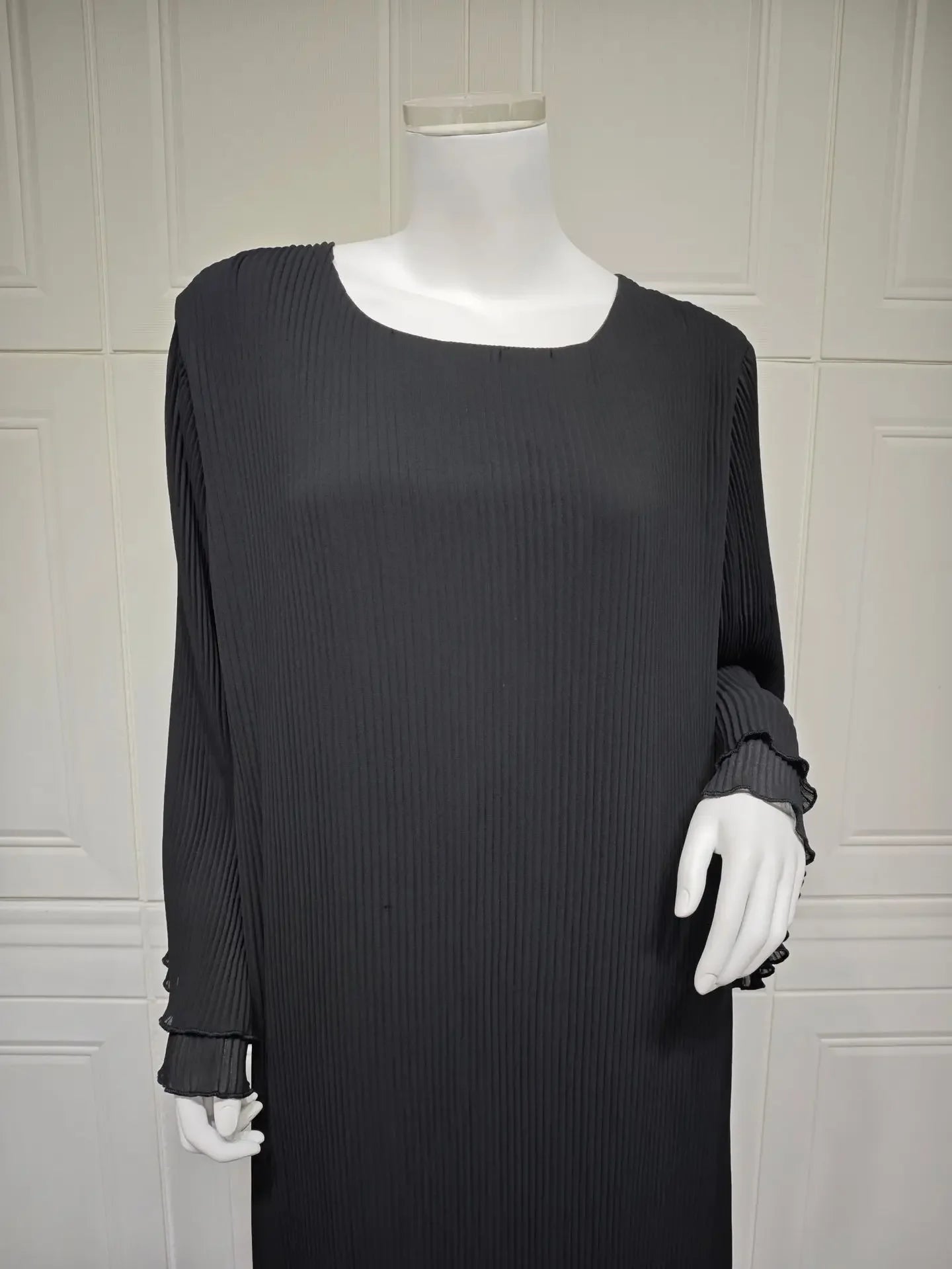 Pleated Flare Sleeve Abaya - Elegant Party Dress
