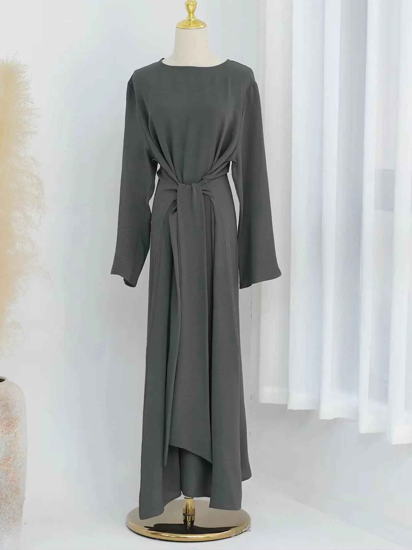 Elegant Belted Long Dress - Muslim Modest Fashion Caftan
