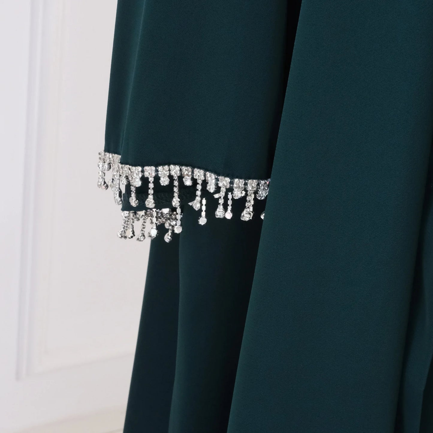 Nida 3-Piece Set with Crystal Chain - Elegant Evening Abaya