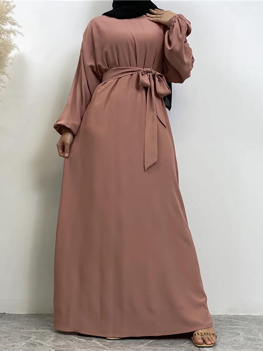 Elegant Abaya Dress with Pockets - Regular Fit Robe