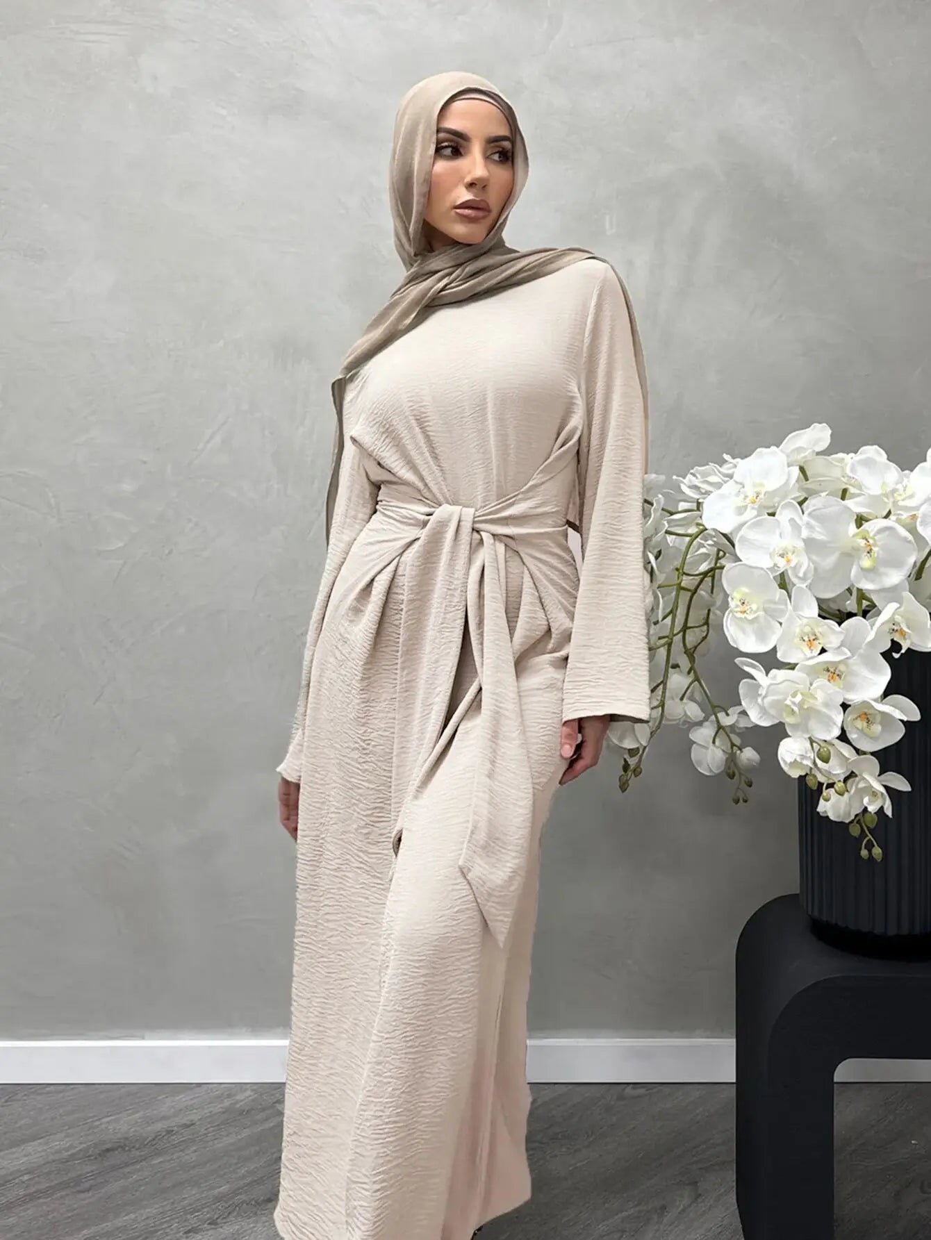 Elegant Belted Long Dress - Muslim Modest Fashion Caftan