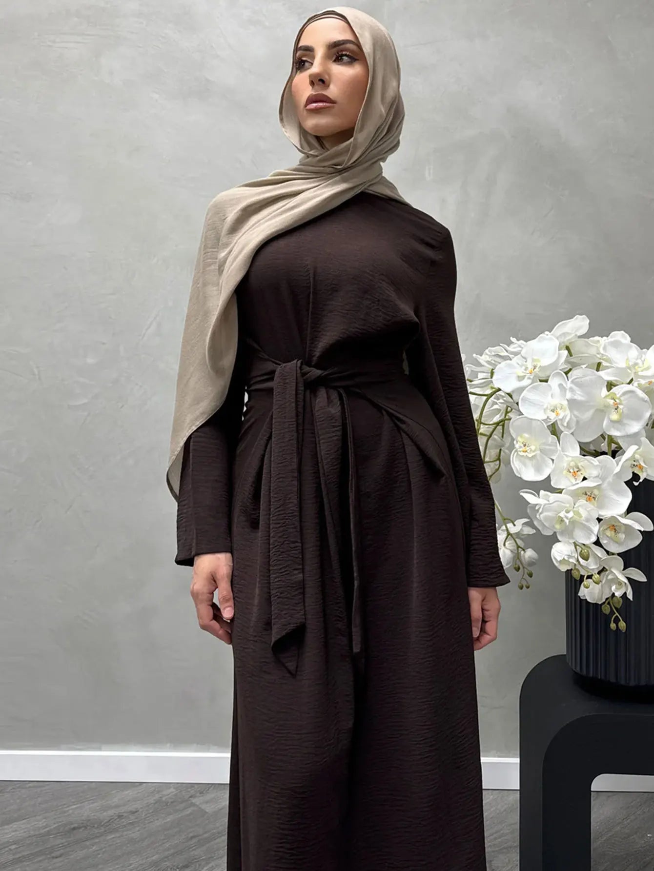Elegant Belted Long Dress - Muslim Modest Fashion Caftan