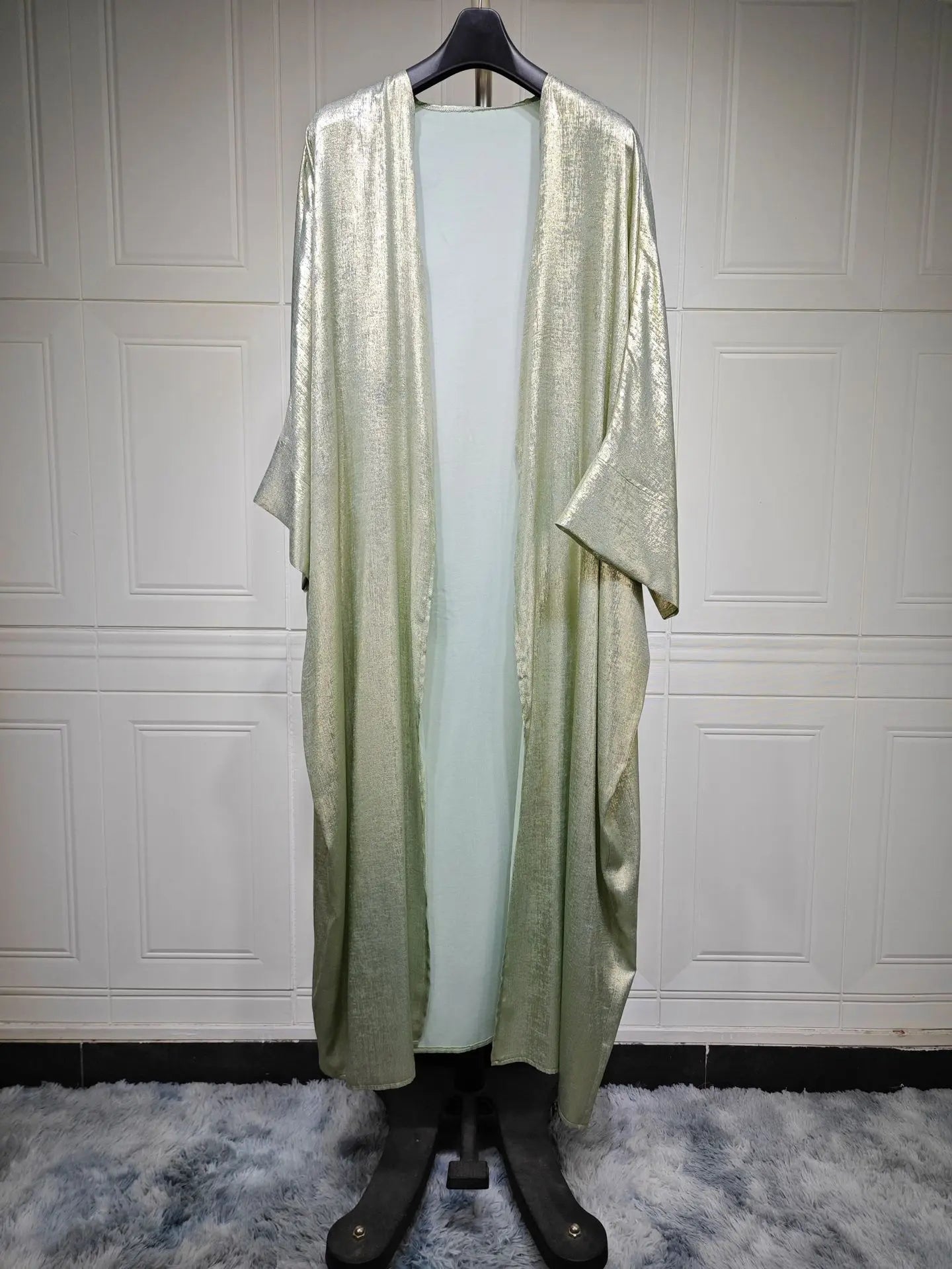 Dubai Luxury Kimono Abaya with Batwing Sleeves - Open Front Long Robe for Women | UAE Fashion
