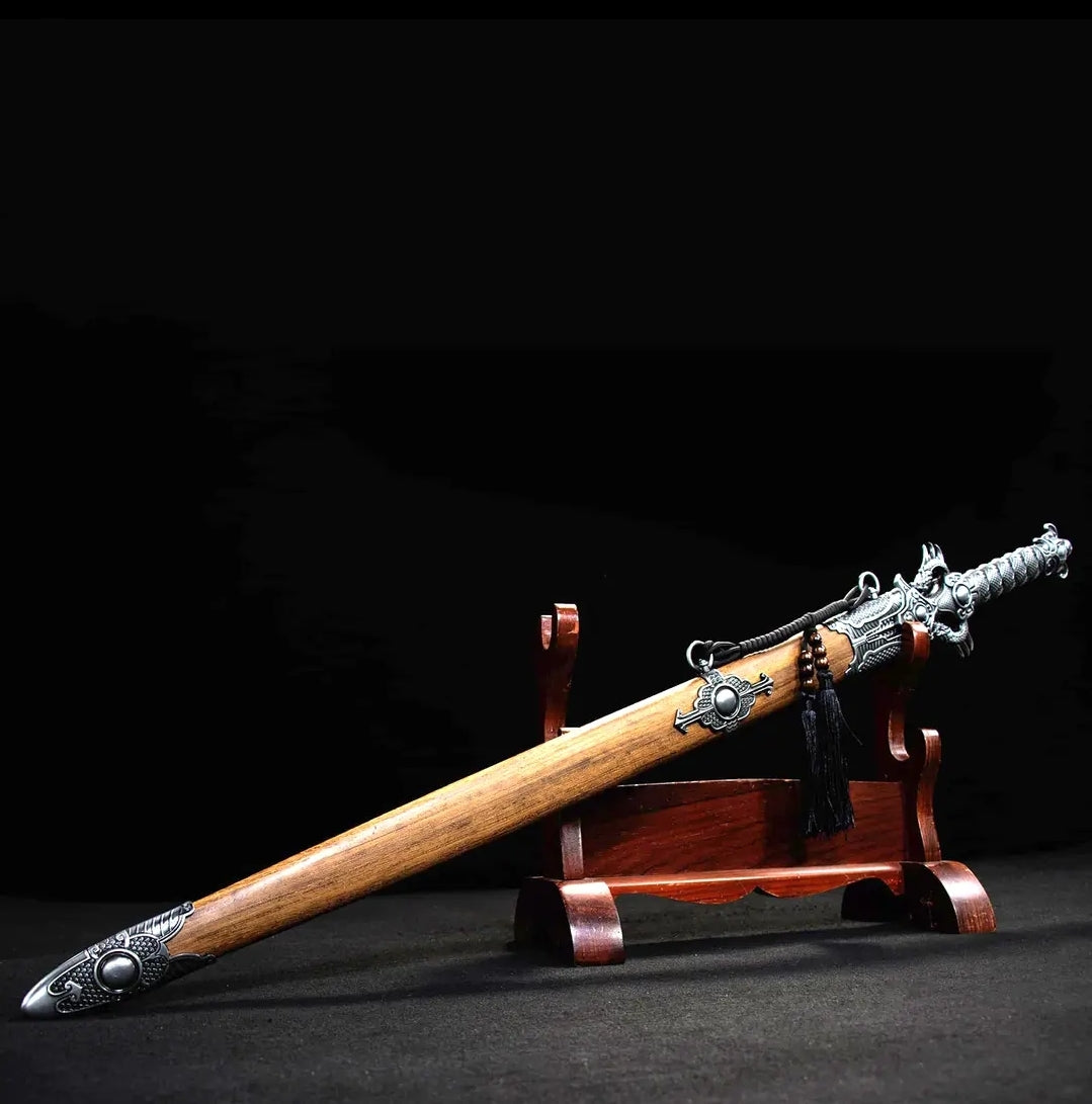 Xiehun One-Piece Pattern Steel Sword – Rosewood Scabbard Collectible Blade